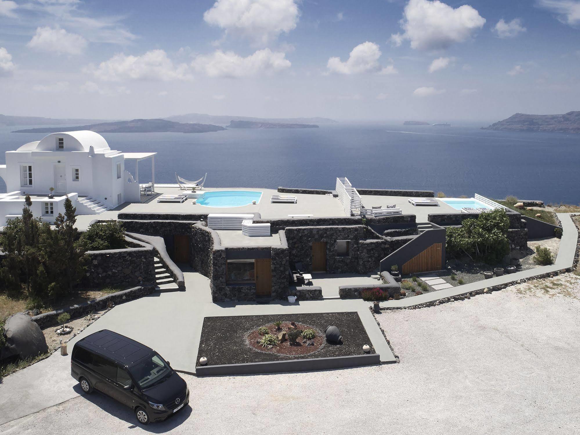 Mythique Villas & Suites Oia  Exterior photo