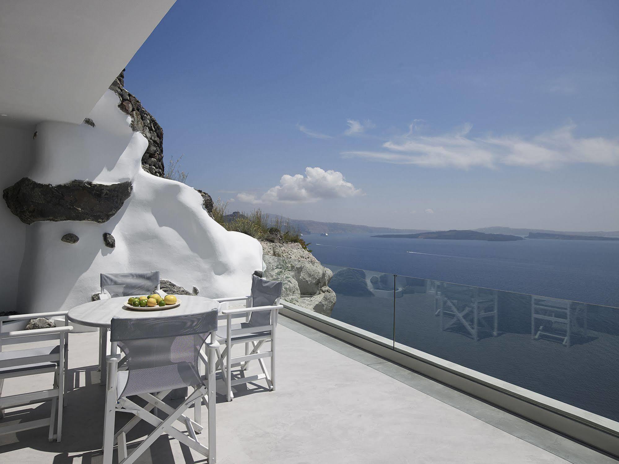 Mythique Villas & Suites Oia  Exterior photo