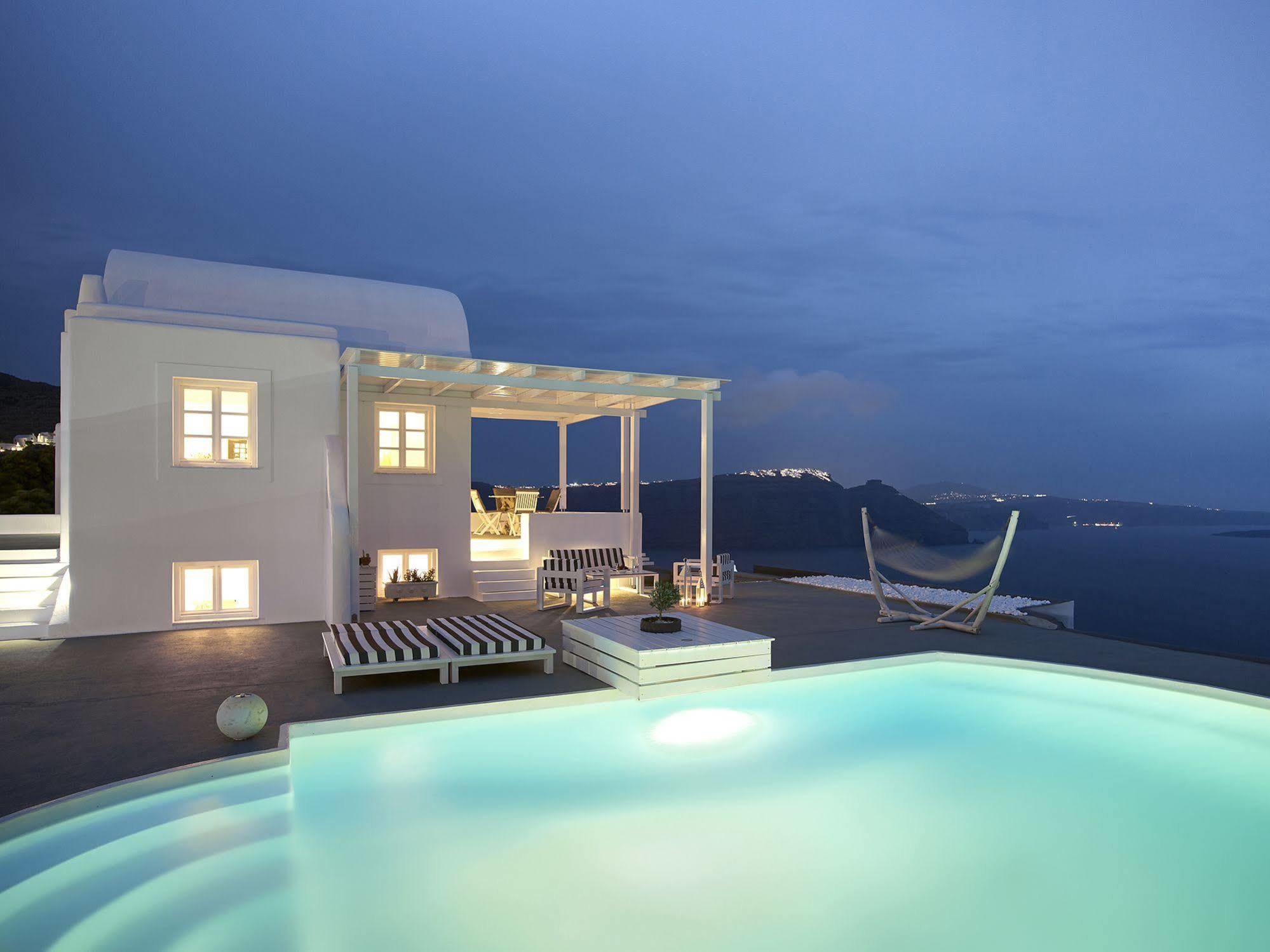 Mythique Villas & Suites Oia  Exterior photo