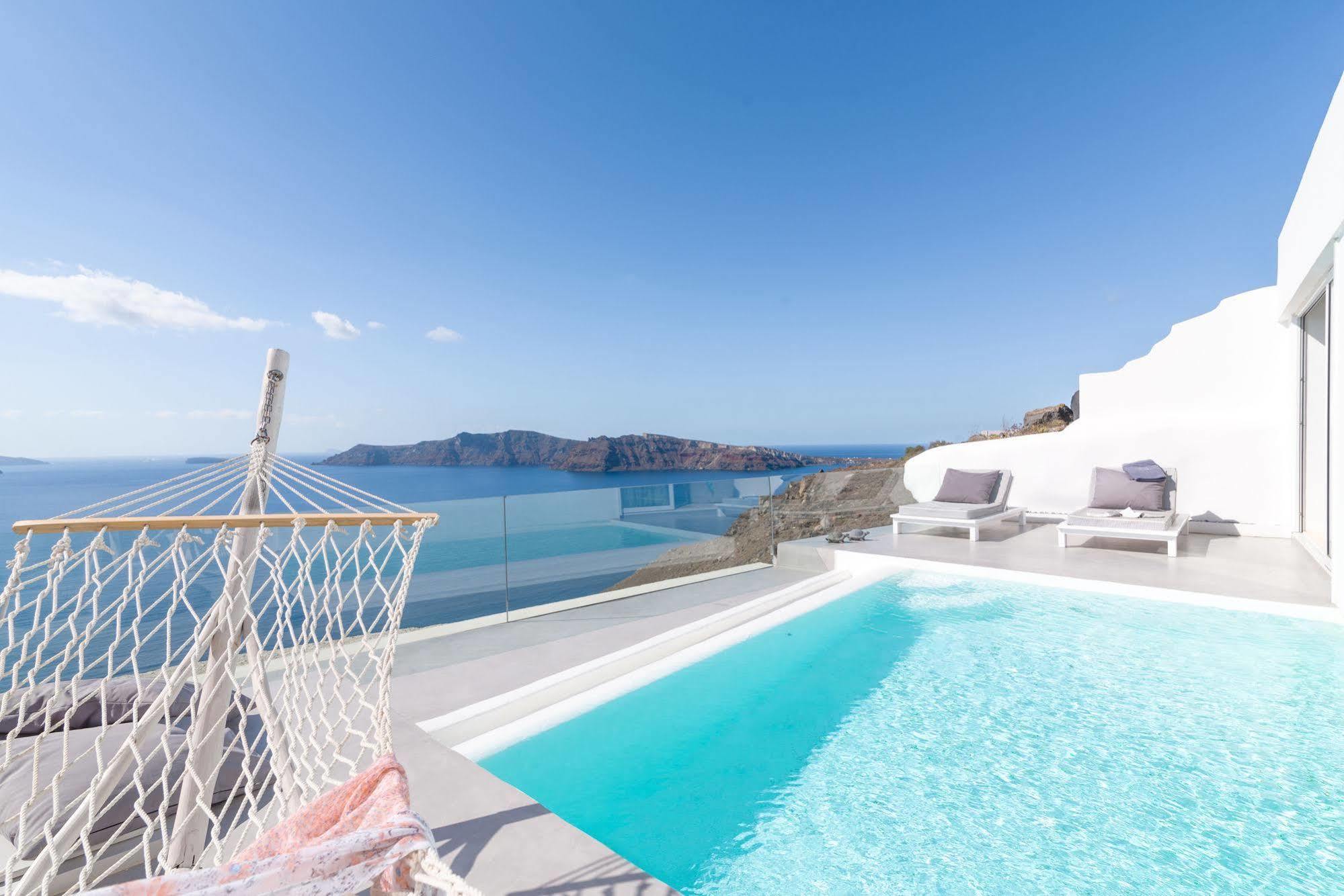 Mythique Villas & Suites Oia  Exterior photo